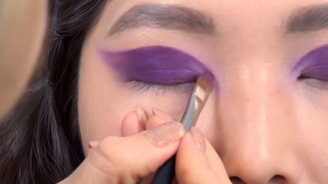 Макияж глаз. Тенденции и графика в макияже смотреть онлайн