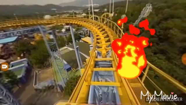 Это я нашла на Ютубе Это видео называется 360° и этих видео много и интересно что им можно управлят смотреть онлайн