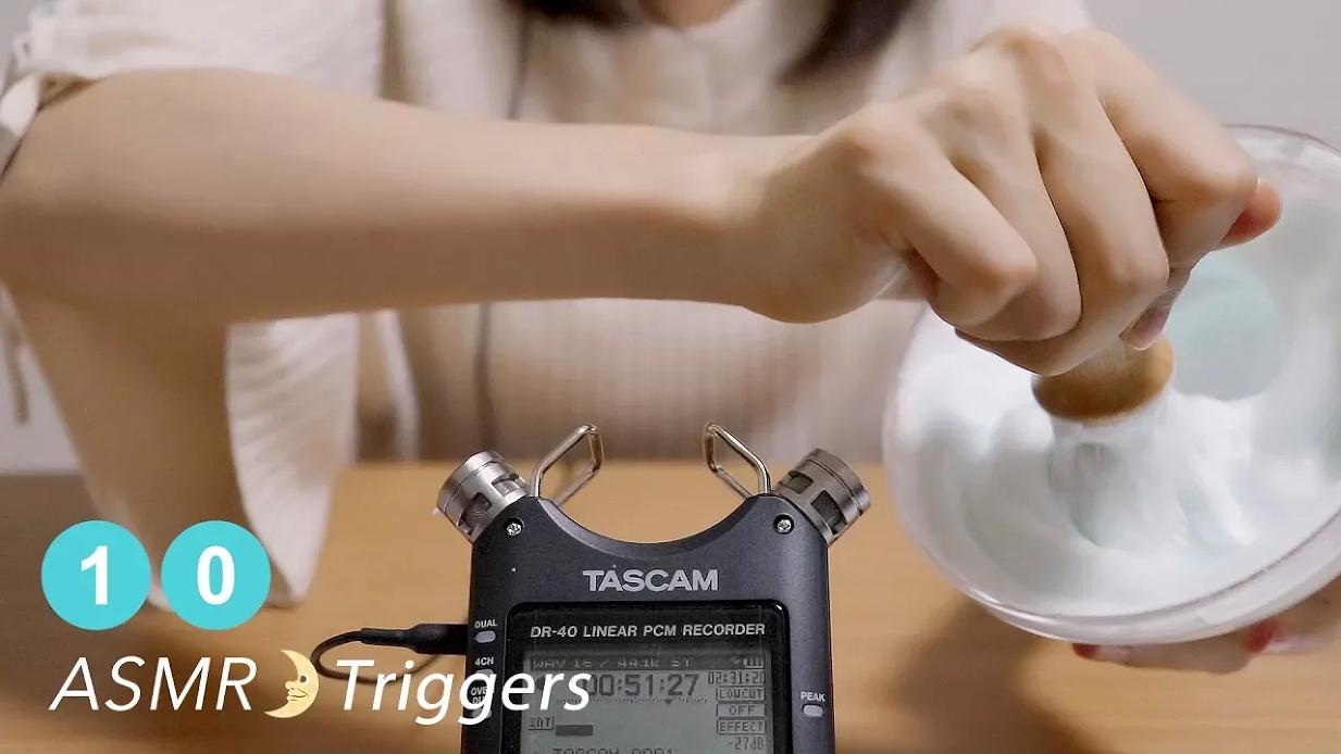 АСМР - Hatomugi ASMR - 10 триггеров для сна и релаксации (Без слов) смотреть онлайн
