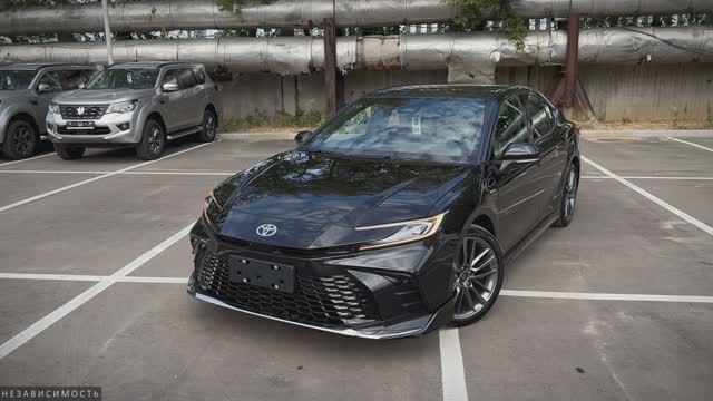 Toyota Camry Hybrid 2024 смотреть онлайн