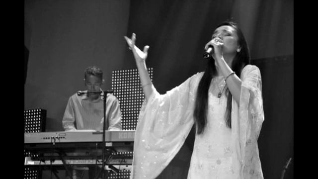 Irena Israel  - Свершилось (LIVE)