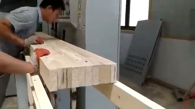 4-х сторонний станок для балок и клееных деревянных конcтрукций КДК шириной 300 мм BEAVER 633M смотреть онлайн