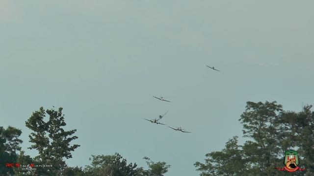 Austrian WWII Fighters Flight ⑦ (FPV with two onboard cams) смотреть онлайн