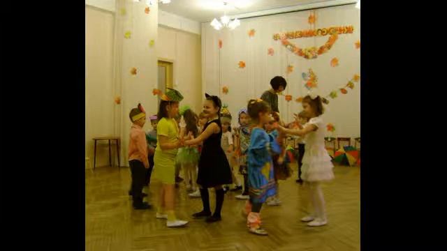 Фоторепортаж с мюзикла "Репка", группы "Почемучки" смотреть онлайн