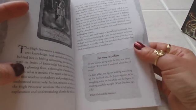 Traceyhd's Top 10 Tarot Decks For Christmas & Her Favorite Tarot Deck Of All смотреть онлайн