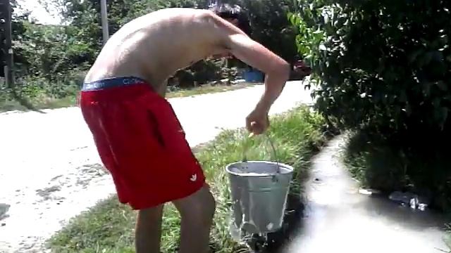 Вот что нужно делать когда очень сильно жарко смотреть онлайн