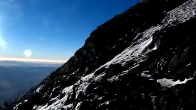 Aufstieg zum Vulkan Lanin смотреть онлайн