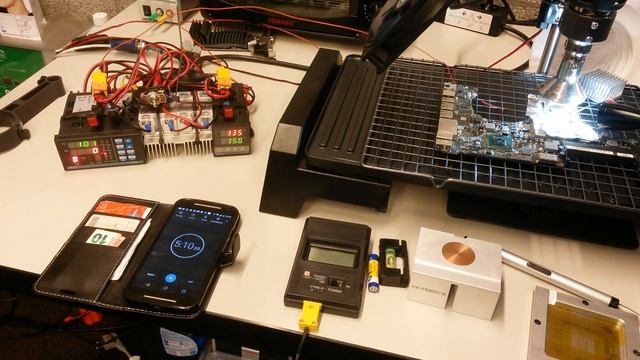 MacBook 2010 GPU reflow Video with small commentary on the end. смотреть онлайн