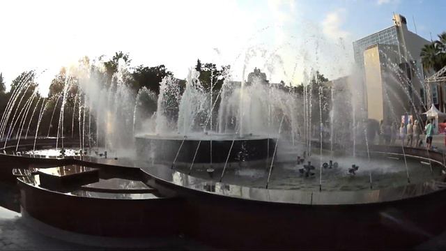 ЛАЗАРЕВСКОЕ 2019 / ПОКУПАЕМ СУВЕНИРЫ / ОТДЫХ НА МОРЕ смотреть онлайн