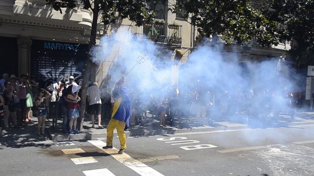 Праздник района Грасия в Барселоне (3) смотреть онлайн