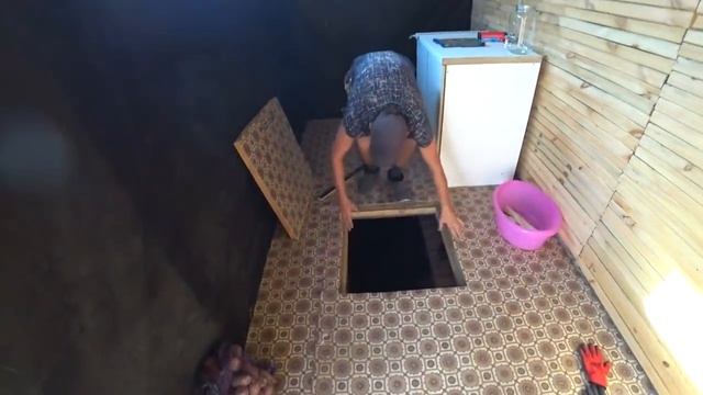 СОБРАЛИ СВЕКЛУ \ КУПИЛИ ЯЩИКИ \ СОСЕДИ В АВТОРИТЕТЕ \ ДОМ В ДЕРЕВНЕ смотреть онлайн