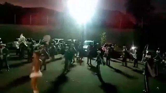 Banda Rafael Urdaneta смотреть онлайн