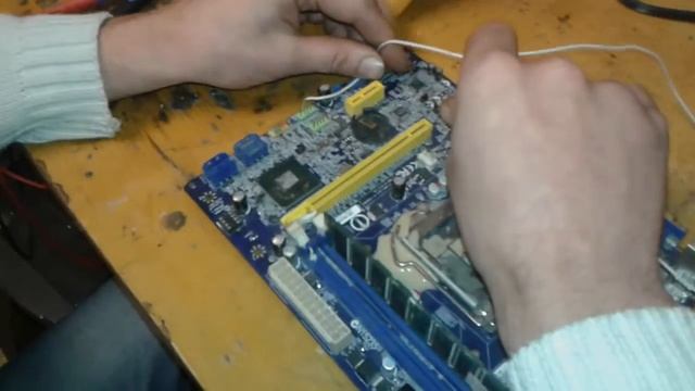 качественный ремонт материнской платы смотреть онлайн