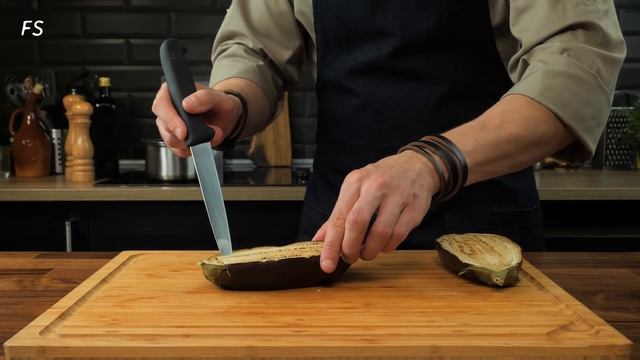 Гречневая каша. Вкусный рецепт гречки в баклажане с грибами и беконом. смотреть онлайн