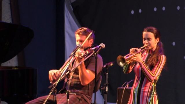 Andrea Motis 'Loopholes' im Palmengarten смотреть онлайн