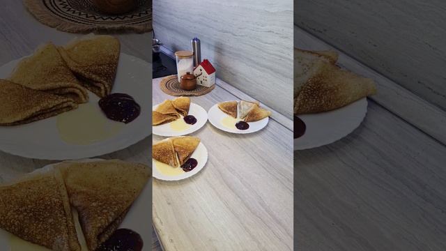 ЗАВТРАК В МНОГОДЕТНОЙ СЕМЬЕ