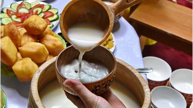 Шұбаттың сіз білмеген пайдасы. Түйе сүтін ішіңіздер! Шубат смотреть онлайн