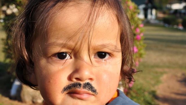 Shave a child смотреть онлайн