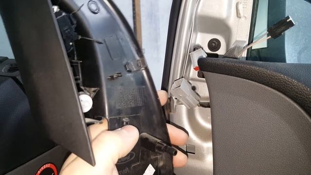Как снять зеркало Форд Фокус 2 смотреть онлайн