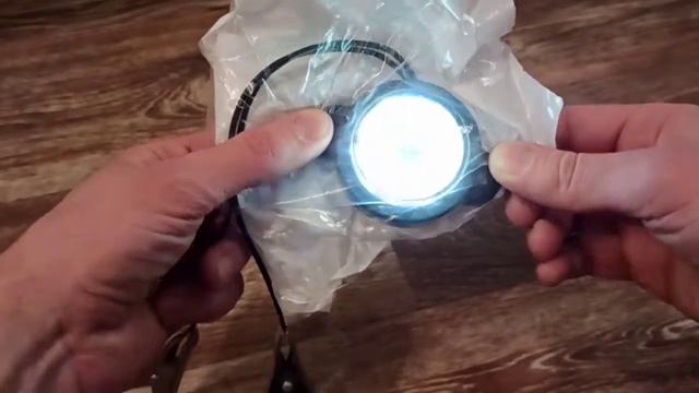 Круглый габаритный фонарь для грузовых автомобилей и прицепов "бегущие огни" WAS смотреть онлайн