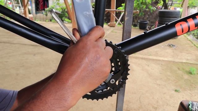 RESTORATION OLD BIKE with FULL UPGRADE 2 смотреть онлайн