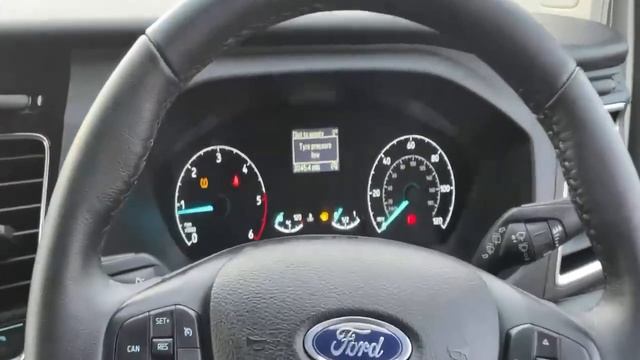 BW19GGJ Ford Tourneo Custom 2.0 310 Ecoblue 130PS Titanium 8 Seater