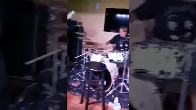 Belladonna and Friends w/Yours Truly on drums смотреть онлайн