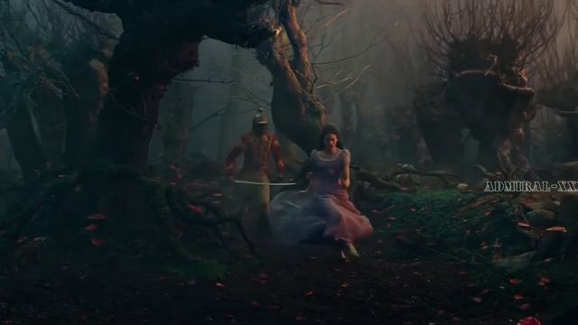 Щелкунчик и Четыре королевства фрагмент МЫШИНЫЙ КОРОЛЬ смотреть онлайн