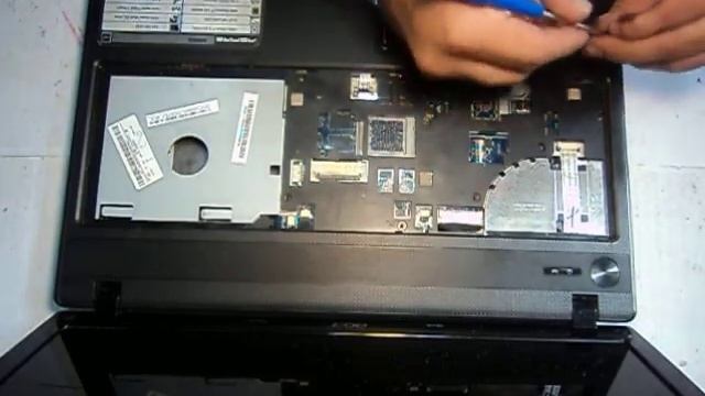 Aser Aspire 5552g - разбор