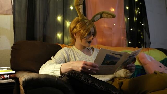 Glitchtrap reads you forbidden children's bedtime stories... смотреть онлайн