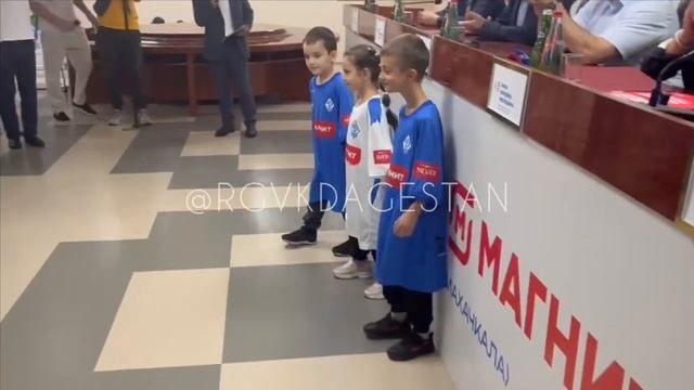 В Махачкале презентовали новую форму клуба «Динамо» смотреть онлайн