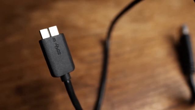 Speed test: Laptop SD card slot vs. SD card readers vs. camera USB смотреть онлайн