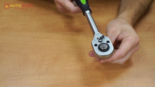 Этим можно разобрать и собрать всю машину! Набор инструментов Alloid НГ-4115П. Универсальный набор. смотреть онлайн