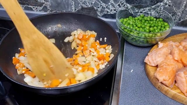 MAI BUN DECIT IN RESTAURANT!SUPA DELICIOASA CU SOMON ЛУЧШЕЧЕМ В РЕСТОРАНЕ!БОЖЕСТВЕННЫЙ СУП С ЛОСОСЕ