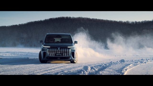2022 0408 VOYAH MPV Dreamer Winter testing смотреть онлайн