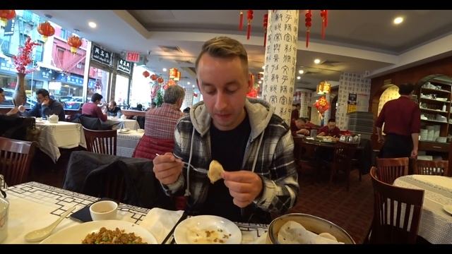 Нью-Йорк / Лучший вид на вечерний Манхэттен / НАСТОЯЩАЯ КИТАЙСКАЯ еда / Бруклинский мост смотреть онлайн