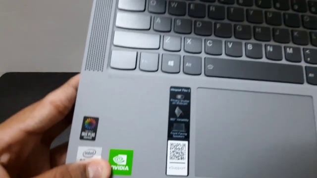 Lenovo Ideapad Flex 5 (2020) India Unboxing | i7 10th gen | Best 2 in 1 Convertible laptop смотреть онлайн