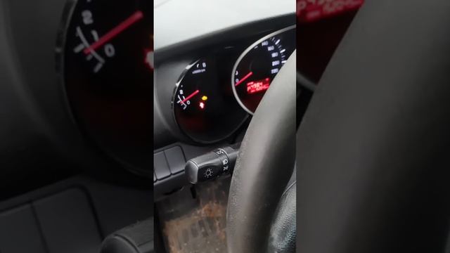 KIA Rio не набирает обороты. Ошибка двигателя P0121. смотреть онлайн