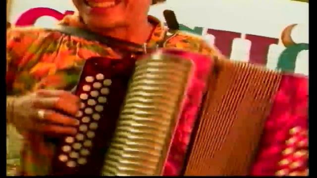 El Santo Cachon -Los Embajadores Vallenatos смотреть онлайн