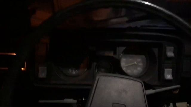 Ставим на ход Жигули (ВАЗ 2105) после 20-и летнего простоя #РАРИТЕТ смотреть онлайн