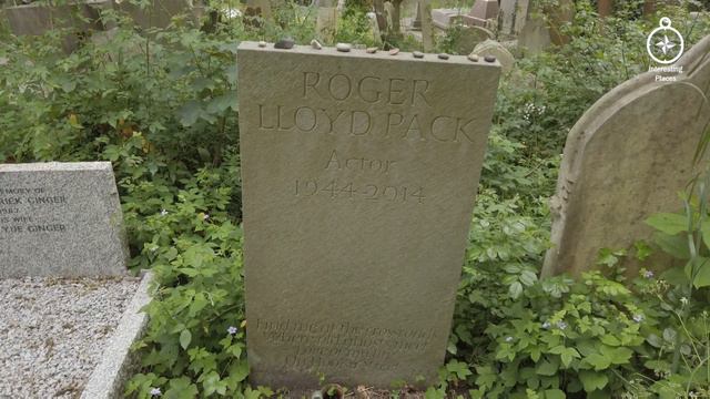 ROGER LLOYD PACK'S GRAVE - FAMOUS GRAVES - FINAL RESTING PLACES смотреть онлайн