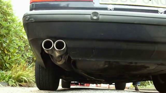 BMW E32 730i V8!