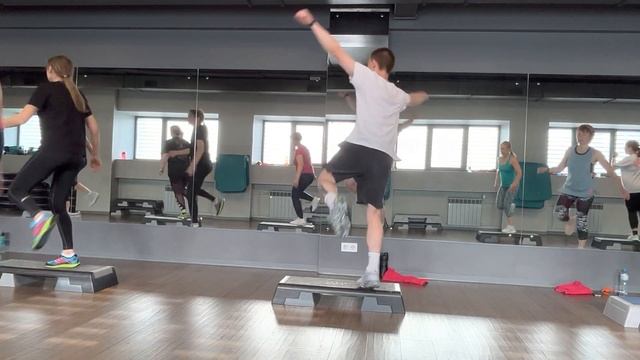 СТЕП АЭРОБИКА #1 ПОЛНЫЙ УРОК | 3 СВЯЗКИ С РАЗУЧИВАНИЕМ | STEP DANCE