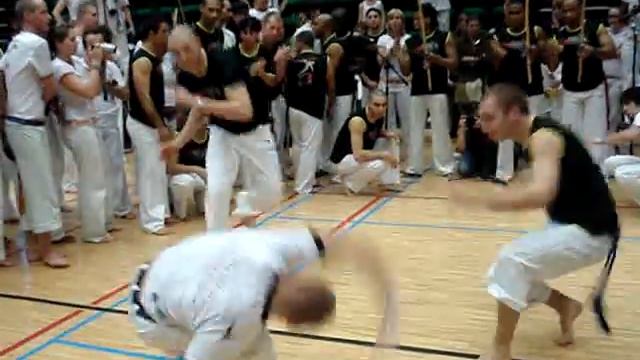 Batizado Mundo Capoeira Leuven 2008 смотреть онлайн