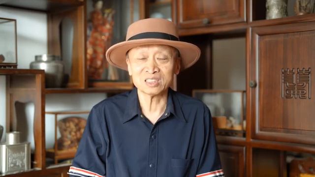 被判死缓间谍杨军妻子袁小靓曾与很多爱国大V过从甚密：评论几句 смотреть онлайн