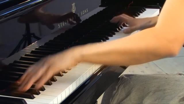Ragna Schirmer - Brahms Rhapsody op.79/2 смотреть онлайн
