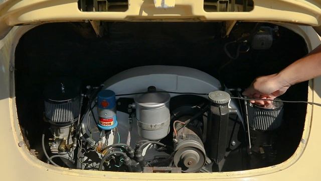 1964 Porsche 356C Coupe running engine смотреть онлайн