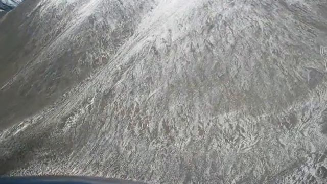 Посадка Ми-8.avi смотреть онлайн
