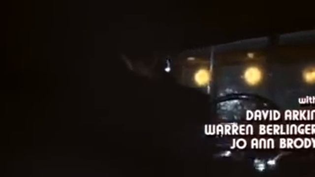 Marlowe tries to feed his cat смотреть онлайн
