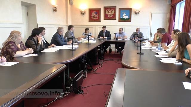 Круглый стол по вопросам строительства многоэтажки во дворе 46 дома по Можайскому шгоссе в Одинцов смотреть онлайн